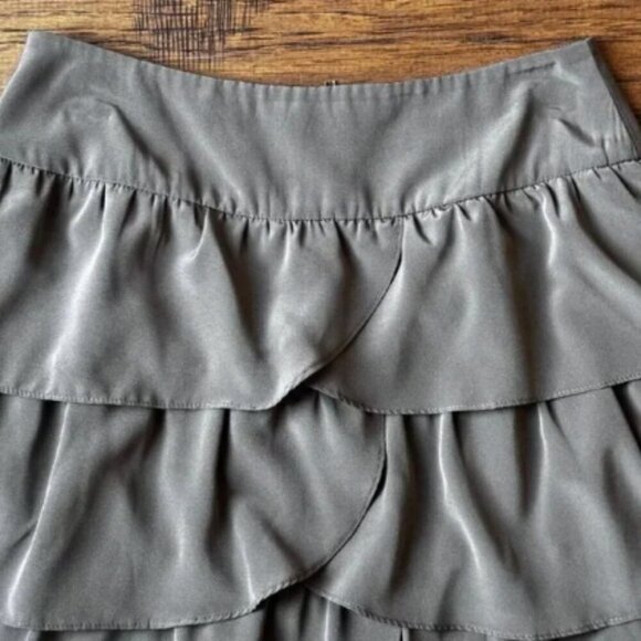 INC Fun Teared Mini Skirt in Olive Green - Size 4 - Picture 5 of 6